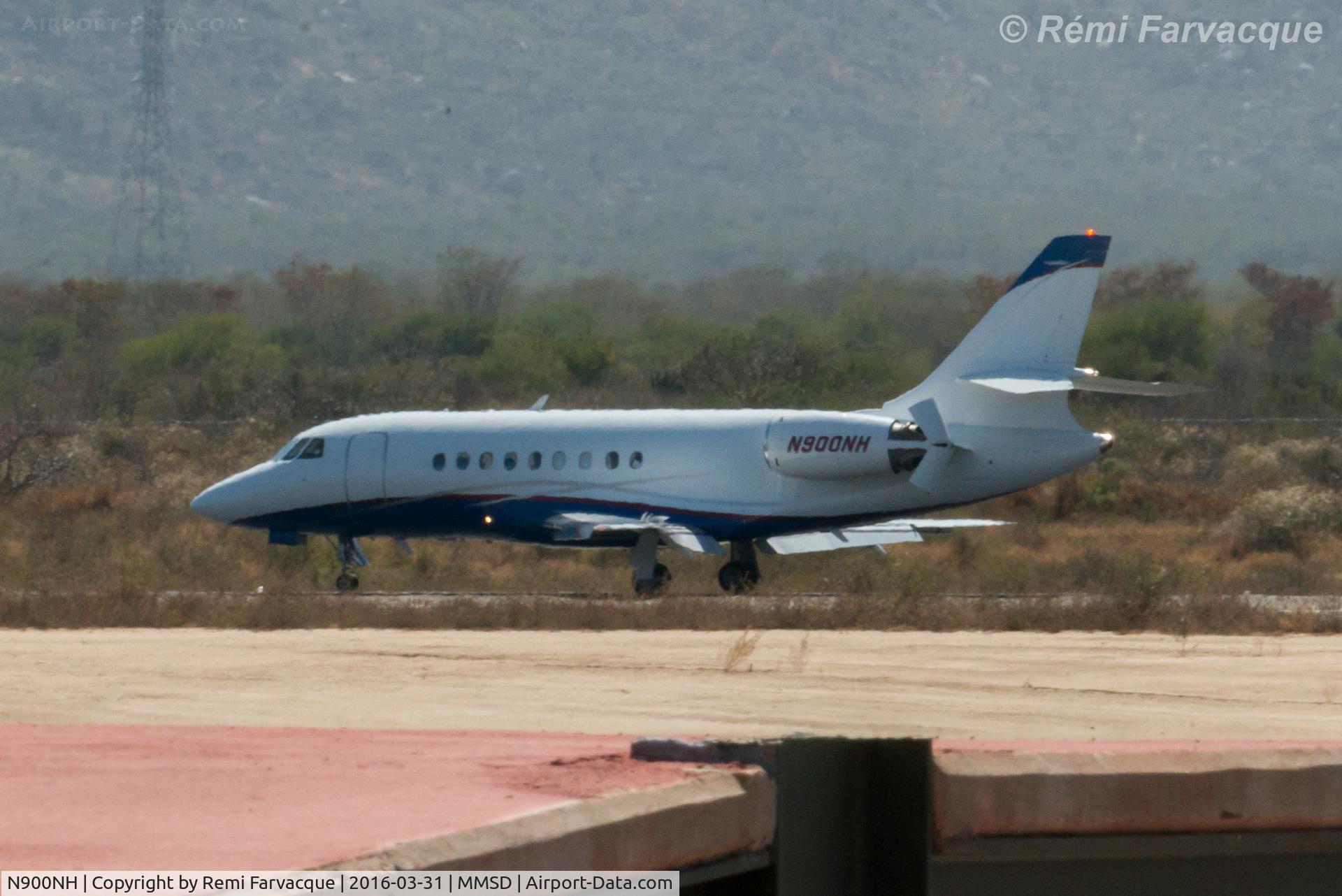 N900NH, 2002 Dassault Falcon 2000 C/N 206, South landing