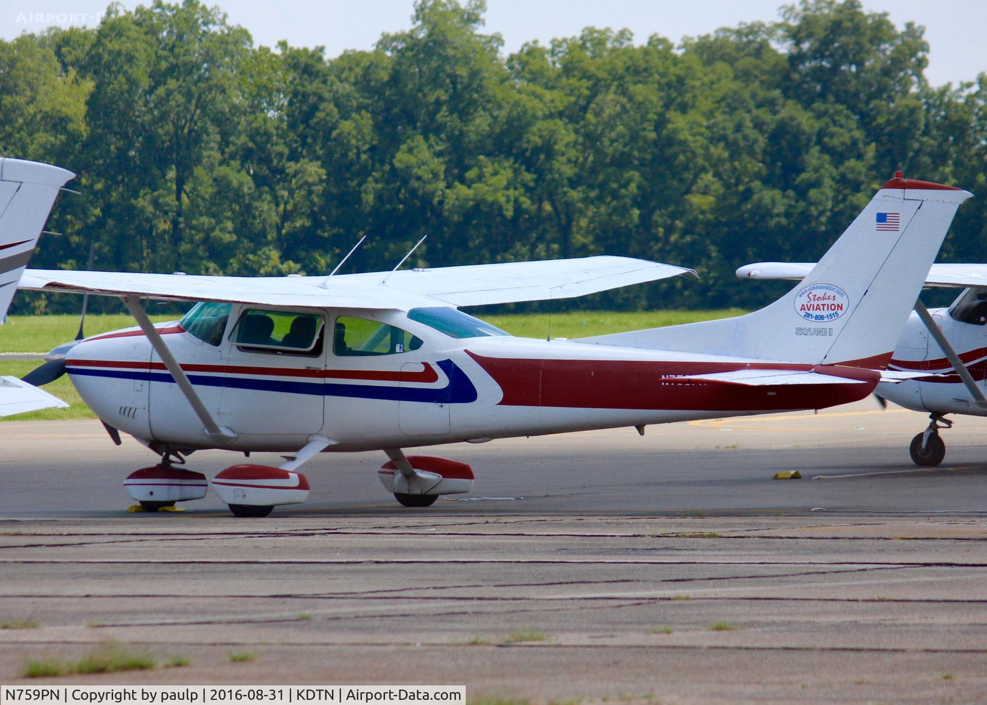 N759PN, 1977 Cessna 182Q Skylane C/N 18266152, At Downtown Shreveport.
