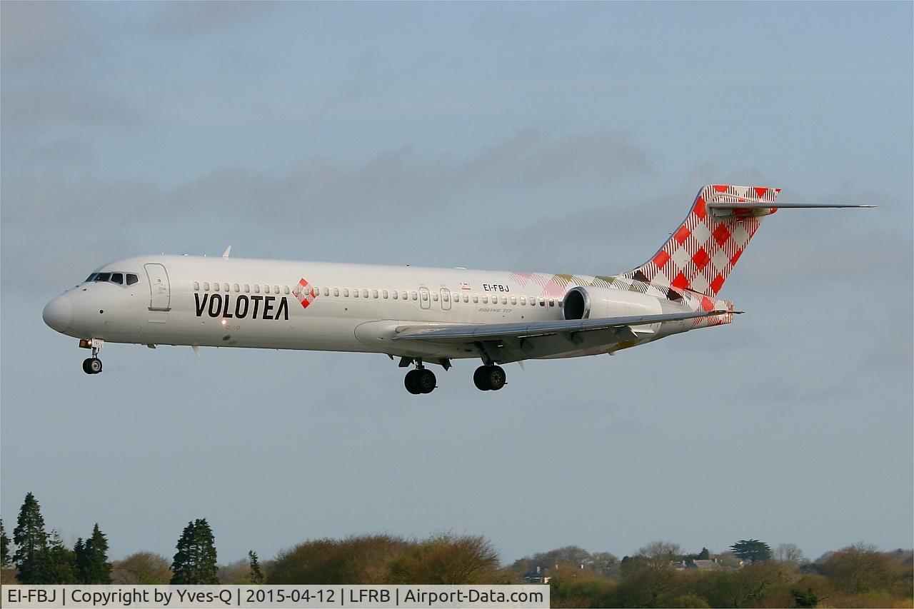 EI-FBJ, 2003 Boeing 717-200 C/N 55177, Boeing 717-200, On final rwy 25L, Brest-Bretagne airport (LFRB-BES)