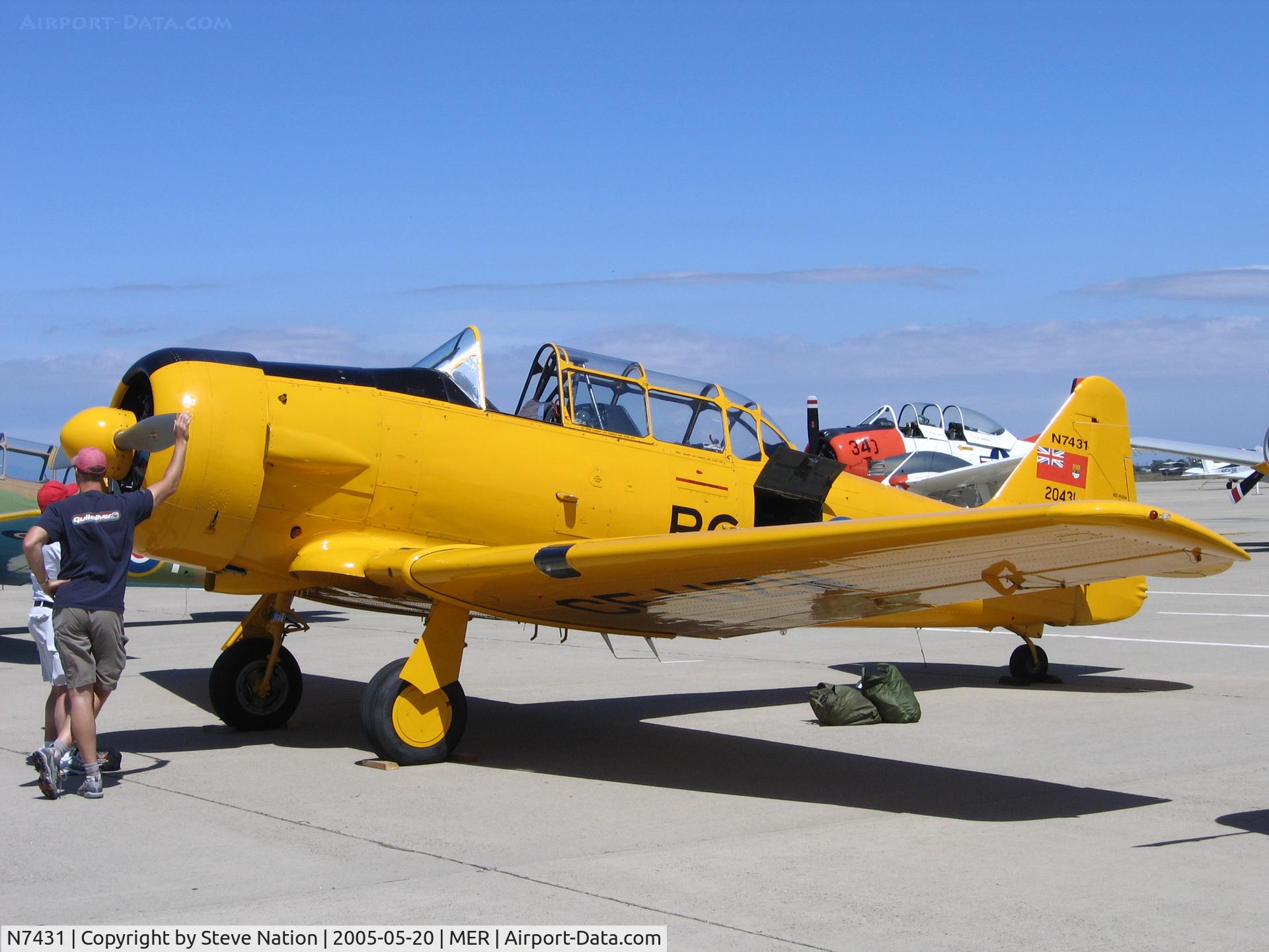 N7431, 1952 Canadian Car & Foundry Harvard MK IV C/N CCF4 222, Newly registered Harvard IV RCAF-431 @ West Coast Formation Clinic