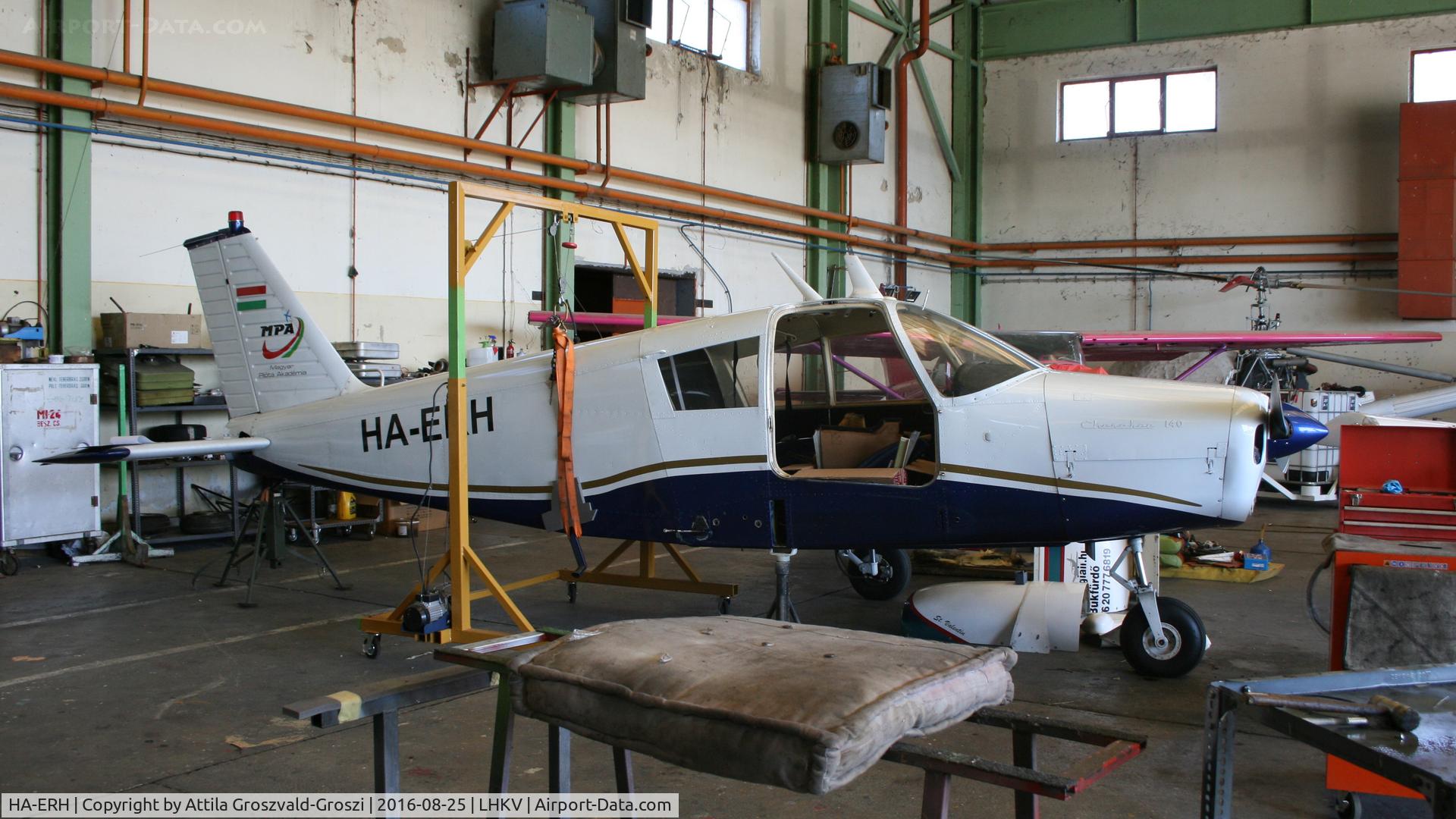 HA-ERH, 1968 Piper PA-28-140 Cherokee Cruiser C/N 28-24386, Kaposújlak Airport, Hungary