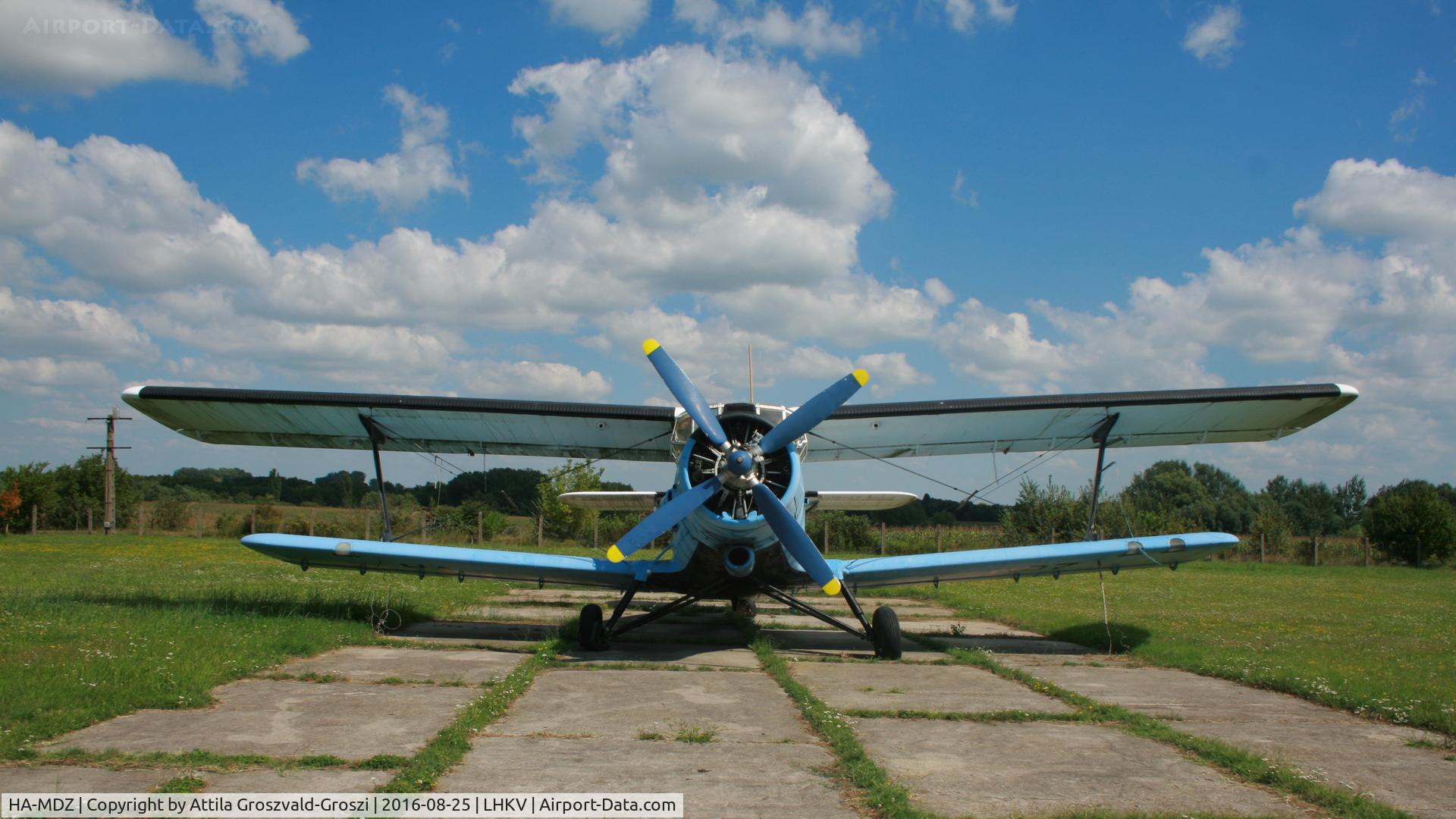 HA-MDZ, 1979 PZL-Mielec An-2R C/N 1G186-04, Kaposújlak Airport, Hungary