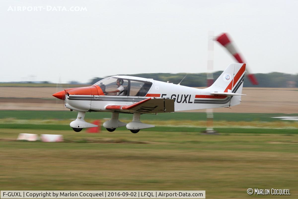 F-GUXL, 2001 Robin DR-400-120 Dauphin 2+2 C/N 2491, Take off