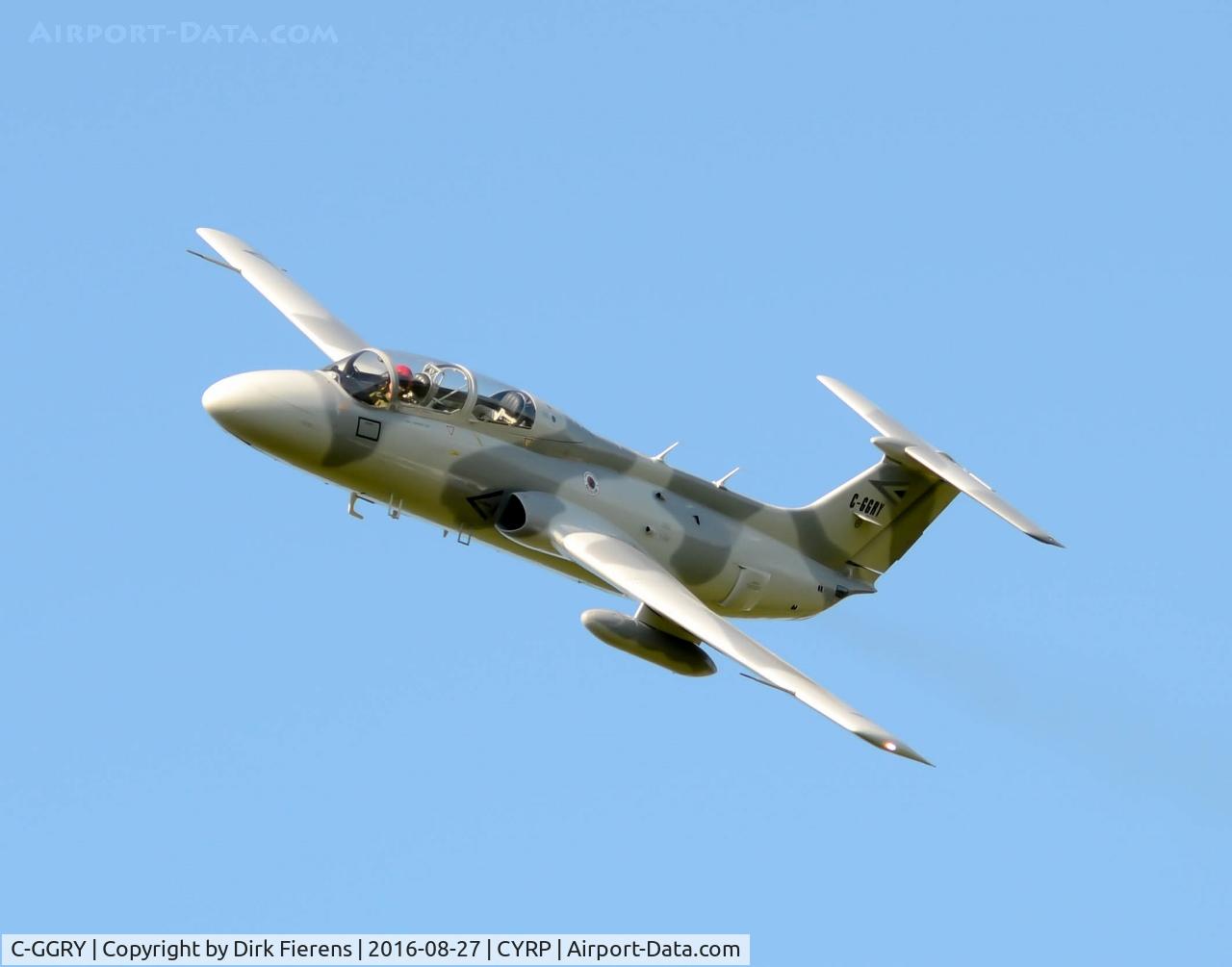 C-GGRY, 1972 Aero L-29 Delfin C/N 294685, A low level pass.