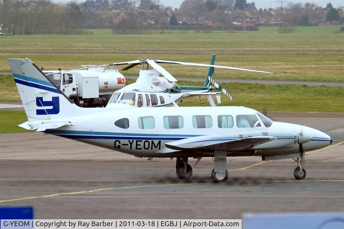 G-YEOM, 1983 Piper PA-31-350 Chieftain C/N 31-8352022, Piper PA-31-350 Navajo Chieftain [31-8352022] Staverton~G 18/03/2011