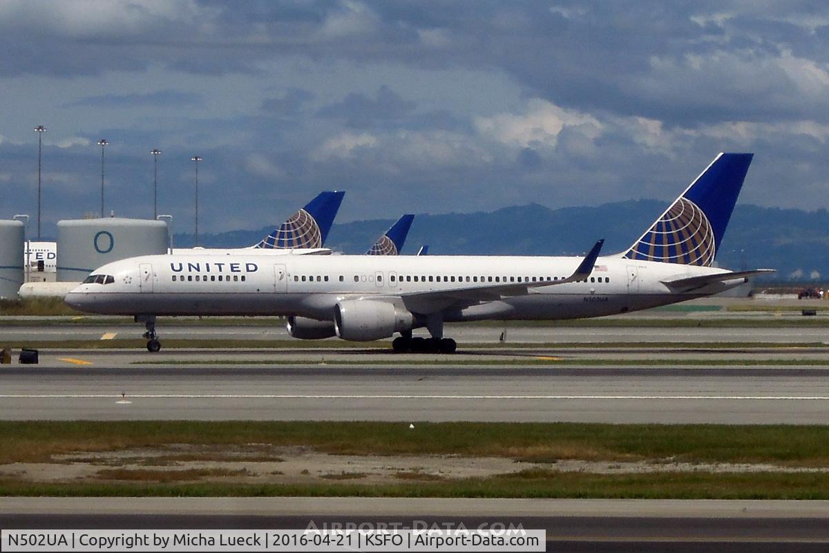 N502UA, 1989 Boeing 757-222 C/N 24623, At SFO