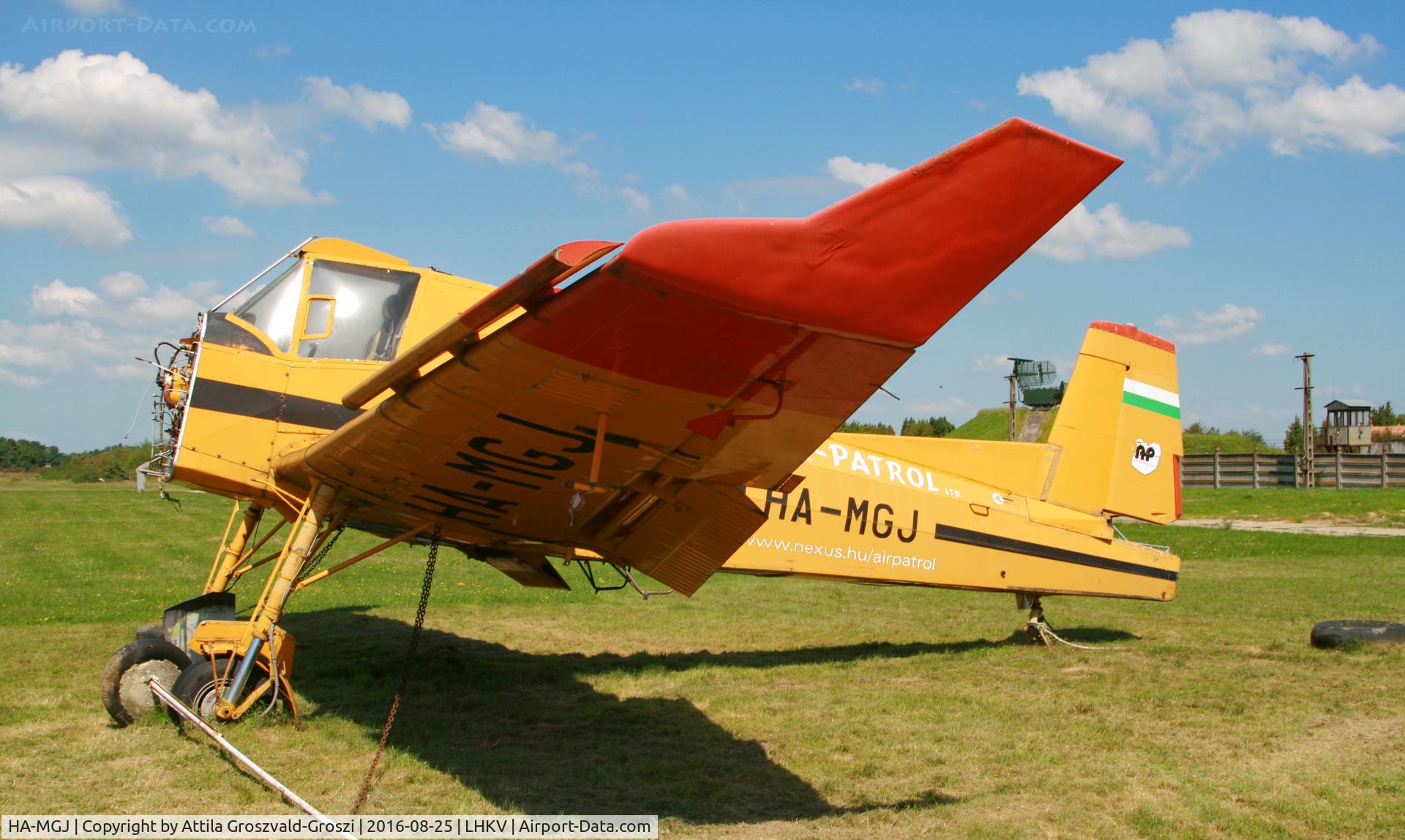 HA-MGJ, 1989 Zlin Z-137T Agro-Turbo C/N 025, Kaposújlak Airport, Hungary