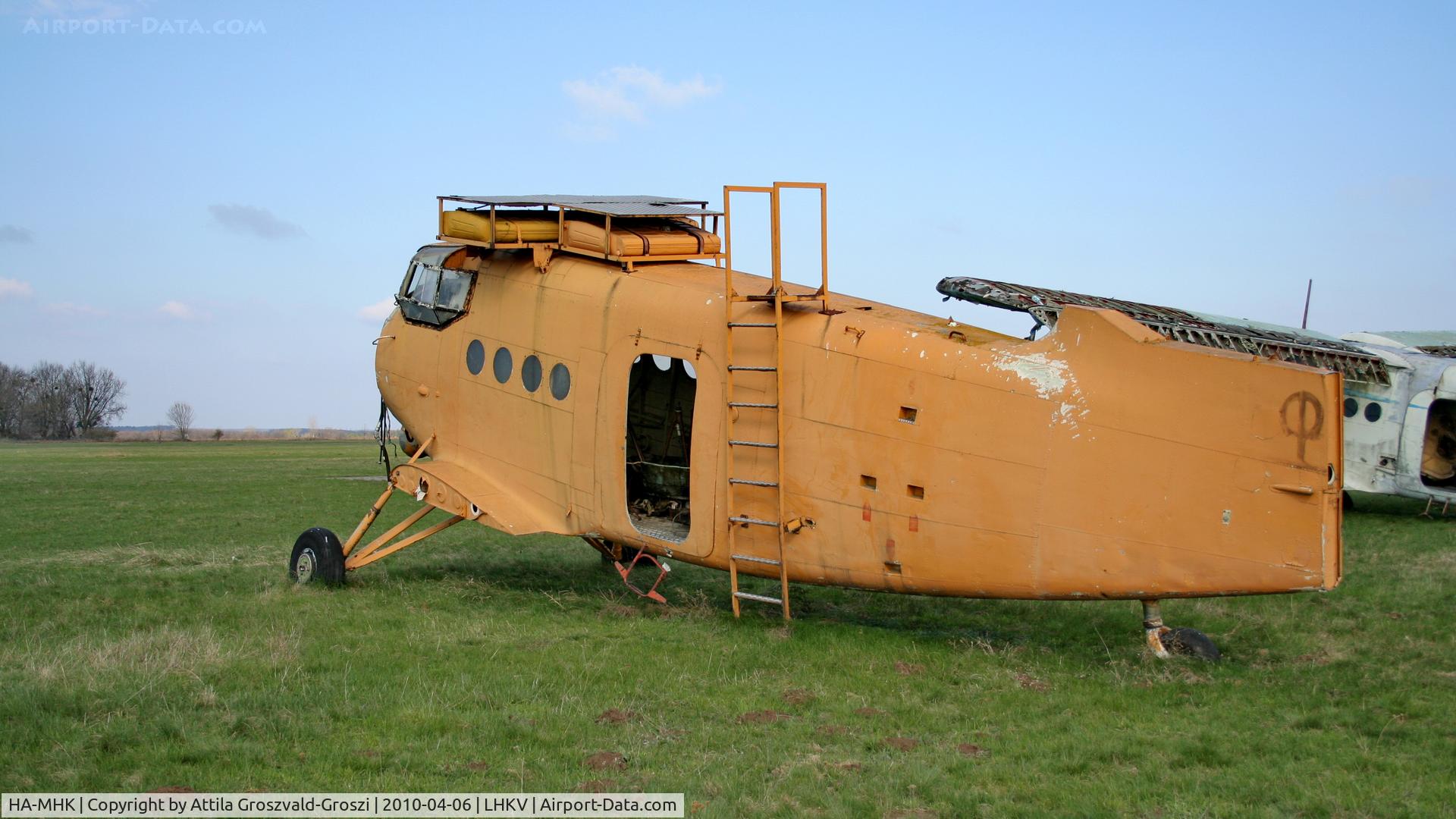 HA-MHK, 1971 PZL-Mielec An-2R C/N 1G123-01, Kaposújlak Airport, Hungary - After scrapping the machine was used as a test run
