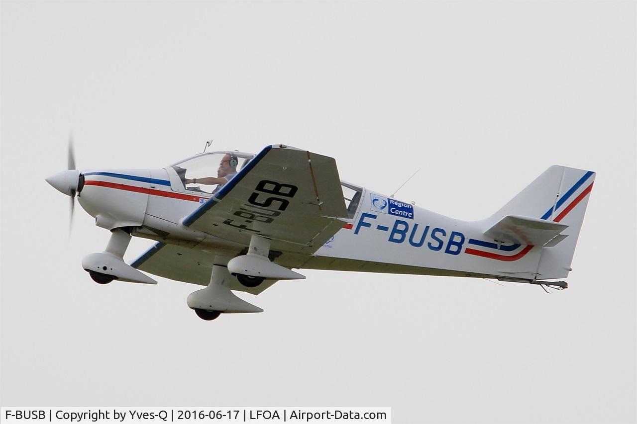 F-BUSB, Robin DR-400-180R Regent C/N 862, Robin DR-400-180R, Take off rwy 24, Avord Air Base 702 (LFOA) Open day 2016