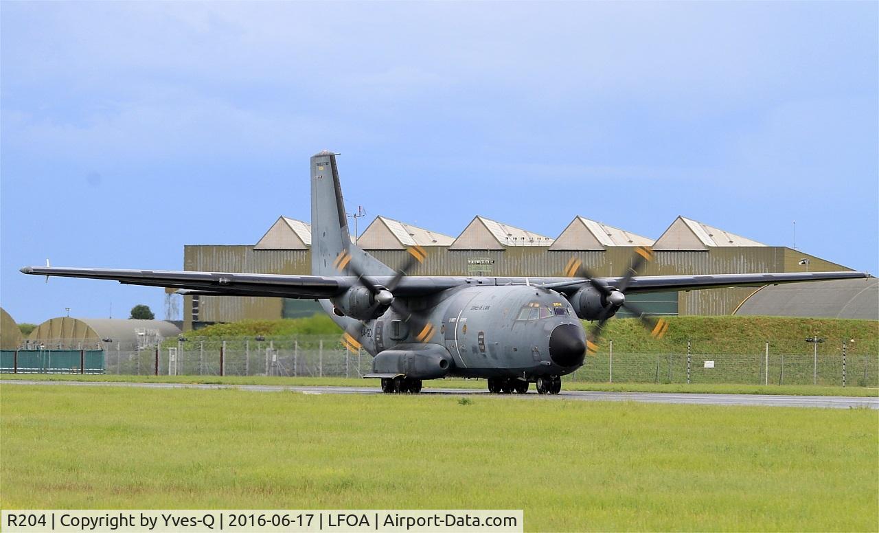 R204, Transall C-160R C/N 204, Transall C-160R, Taxiing to parking area, Avord Air Base 702 (LFOA) Open day 2016