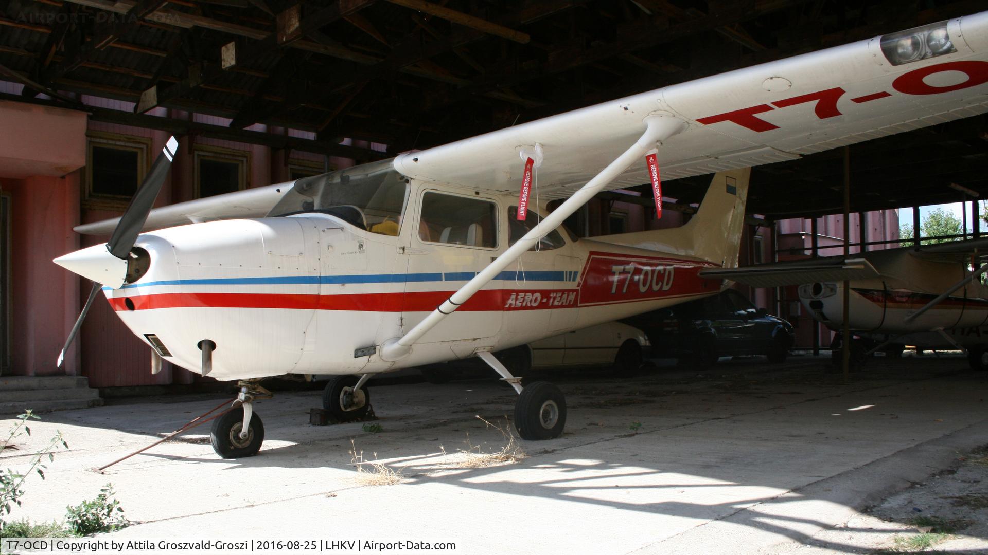 T7-OCD, Reims F172F C/N F172-0111, Kaposújlak Airport, Hungary