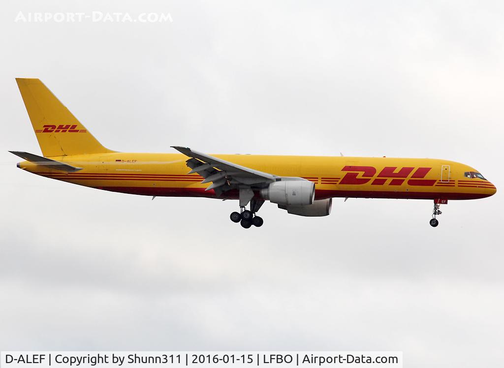D-ALEF, 1985 Boeing 757-236/SF C/N 22189, Landing rwy 32L