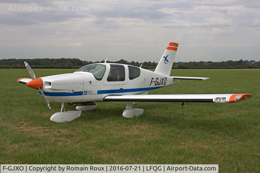 F-GJXO, 1992 Socata TB-10 Tobago C/N 1428, Parked