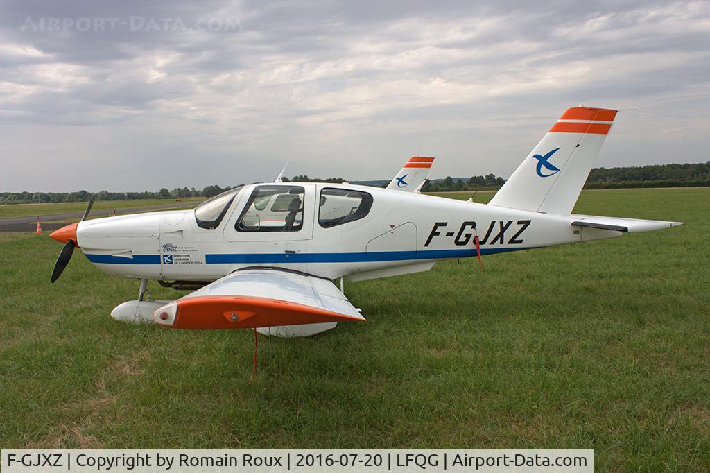 F-GJXZ, Socata TB-10 Tobago C/N 1495, Parked