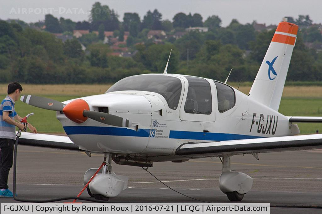 F-GJXU, Socata TB-10 Tobago C/N 1491, Parked