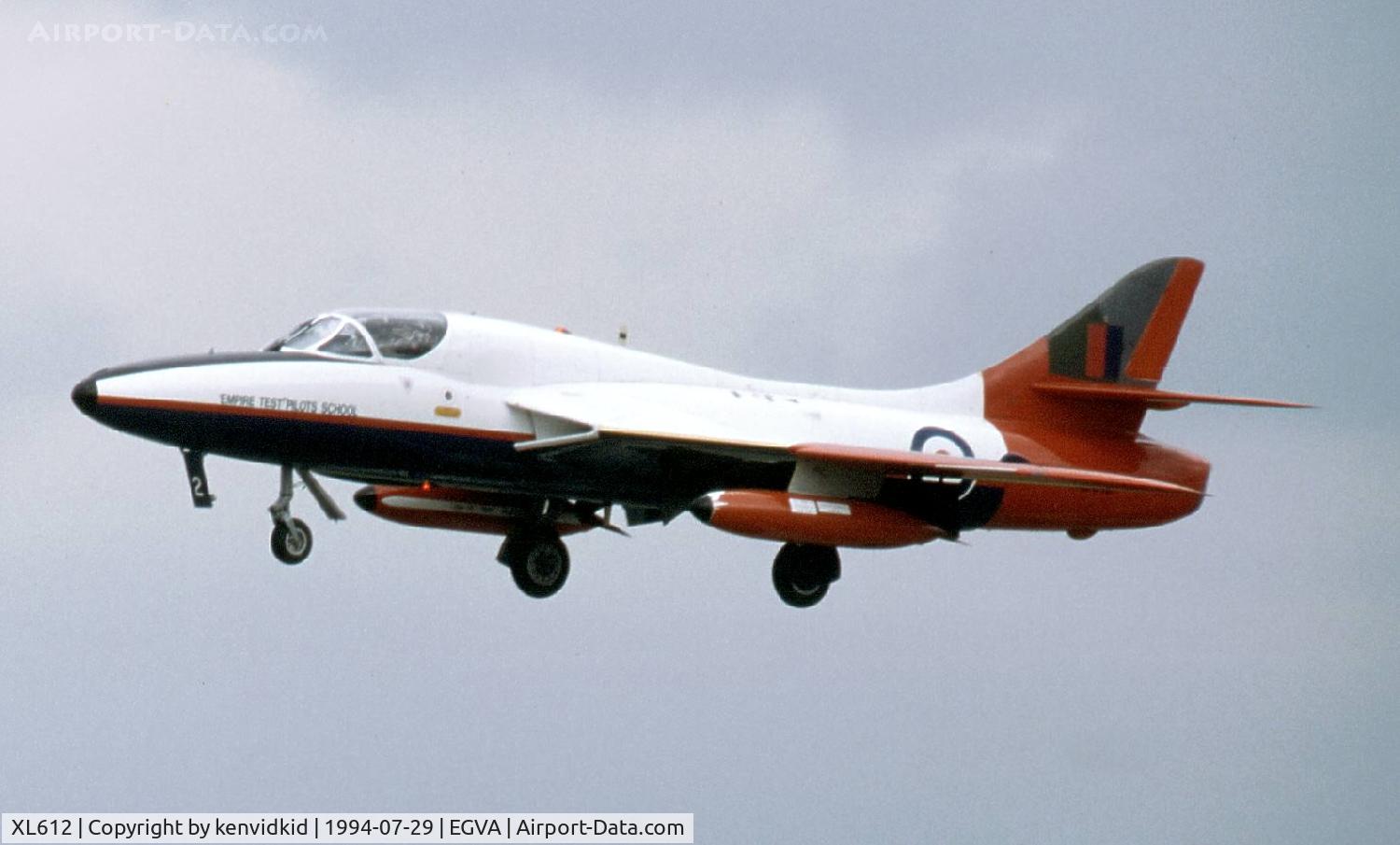 XL612, 1958 Hawker Hunter T.7 C/N 41H-695346, A&AEE arriving at RIAT.