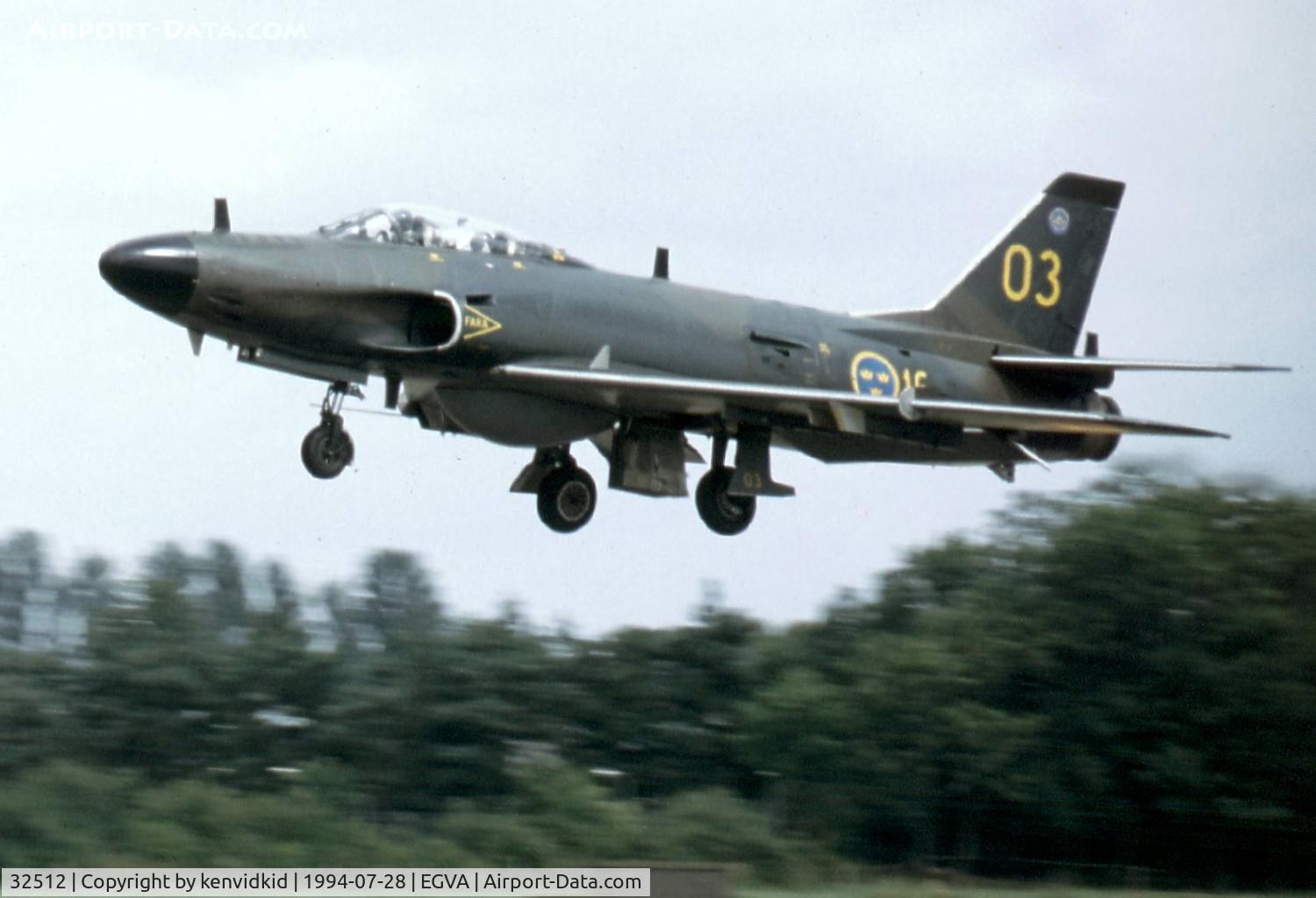 32512, Saab J-32E Lansen C/N 32-512, Swedish Air Force arriving at RIAT.