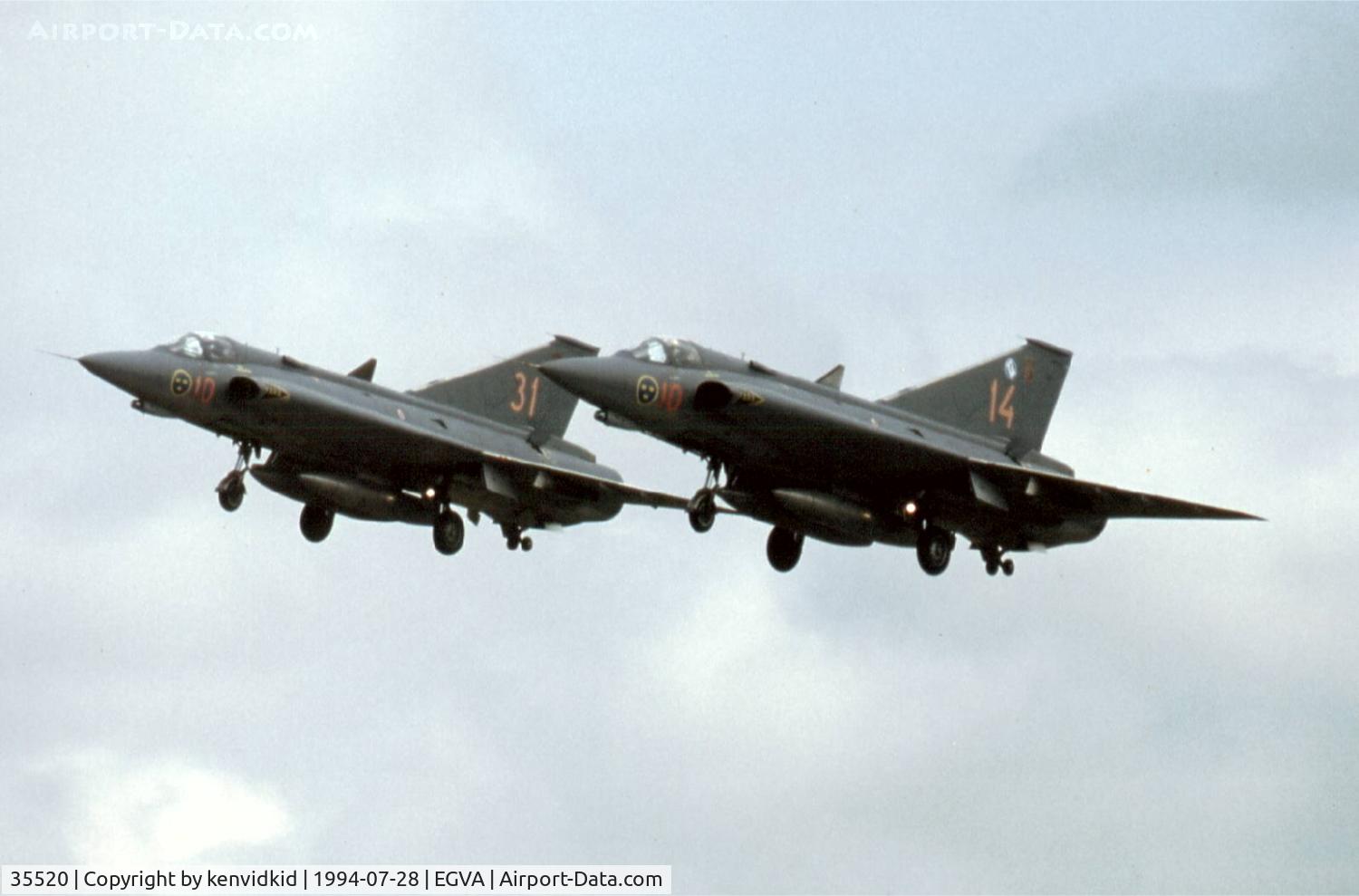 35520, Saab J-35F Draken C/N 35-520, Swedish Air Force arriving at RIAT.