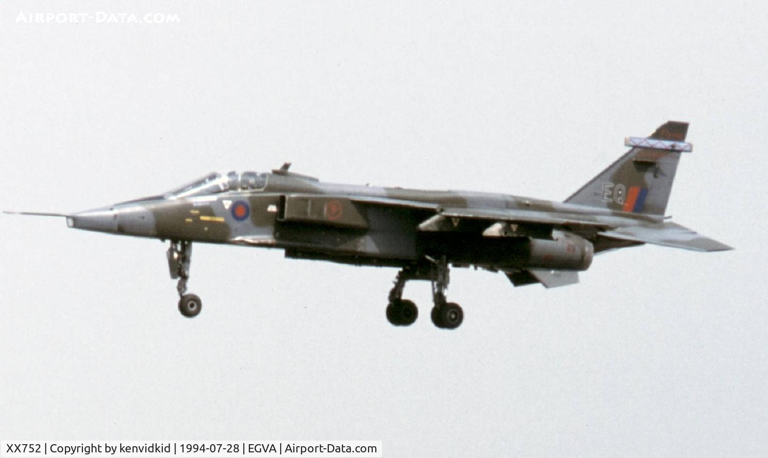 XX752, 1975 Sepecat Jaguar GR.1A C/N S.49, Royal Air Force arriving at RIAT.