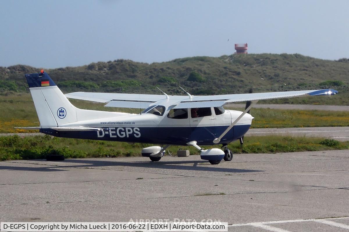 D-EGPS, 2002 Cessna 172S C/N 172S9065, At Helgoland Düne