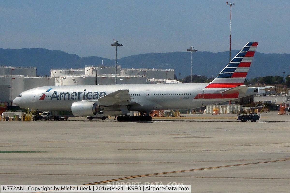 N772AN, 1999 Boeing 777-223 C/N 29580, At SFO