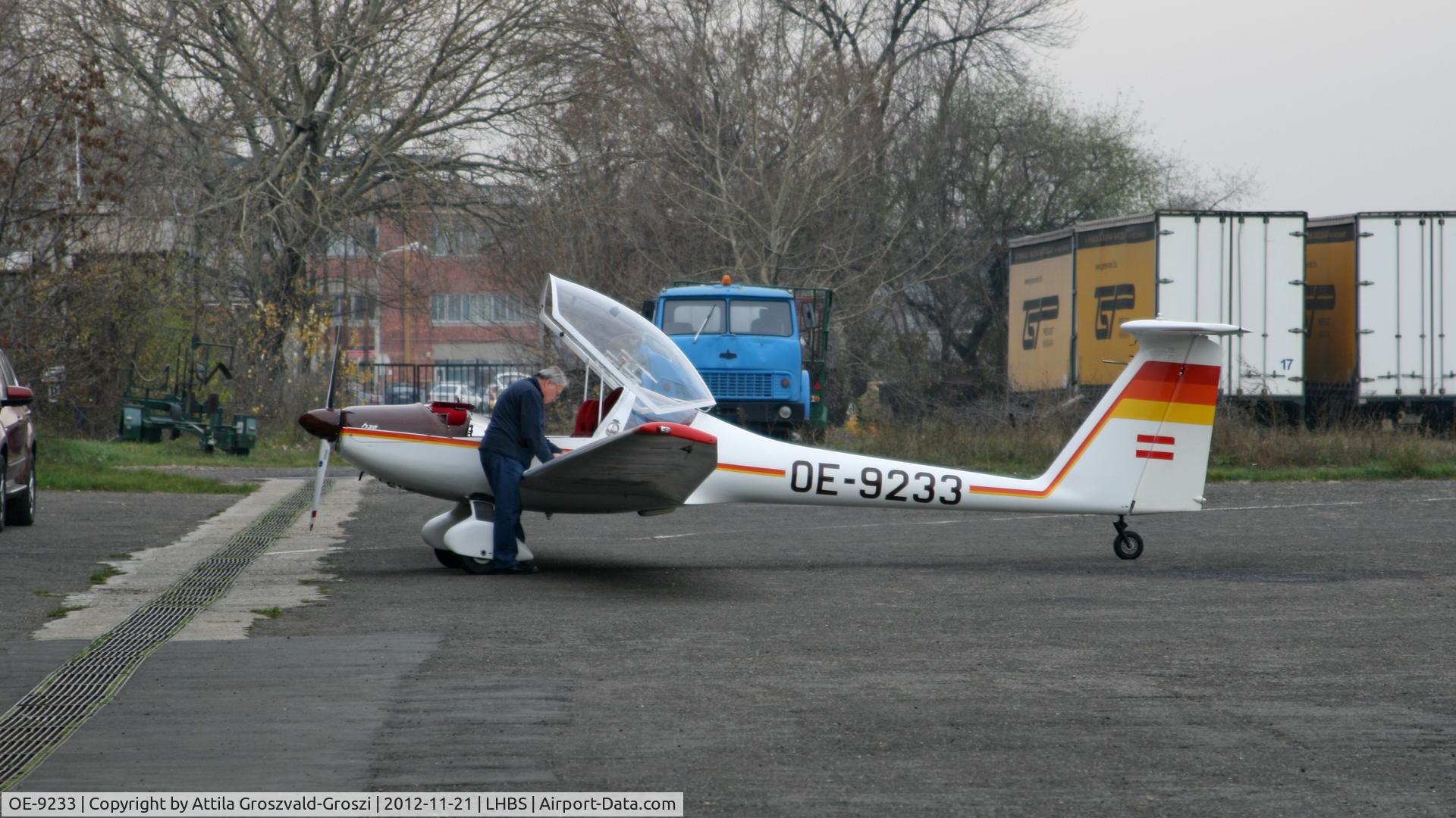 OE-9233, Hoffmann H-36 Dimona C/N 36138, Budaörs Airport, Hungary