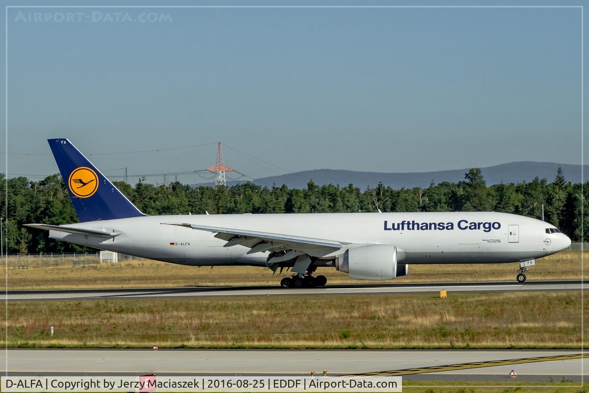 D-ALFA, 2013 Boeing 777-FBT C/N 41674, Boeing 777-FBT