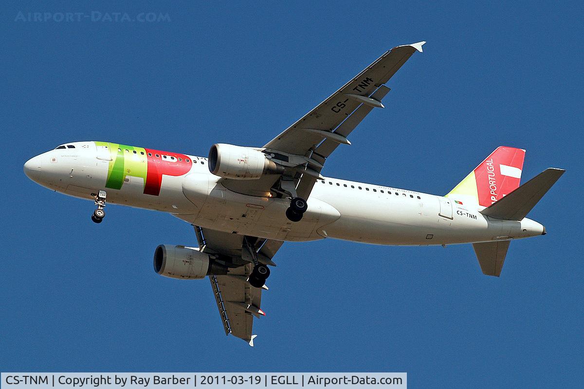 CS-TNM, 2002 Airbus A320-214 C/N 1799, Airbus A320-214 [1799] (TAP Air Portugal) Home~G 19/03/2011. On approach 27R.
