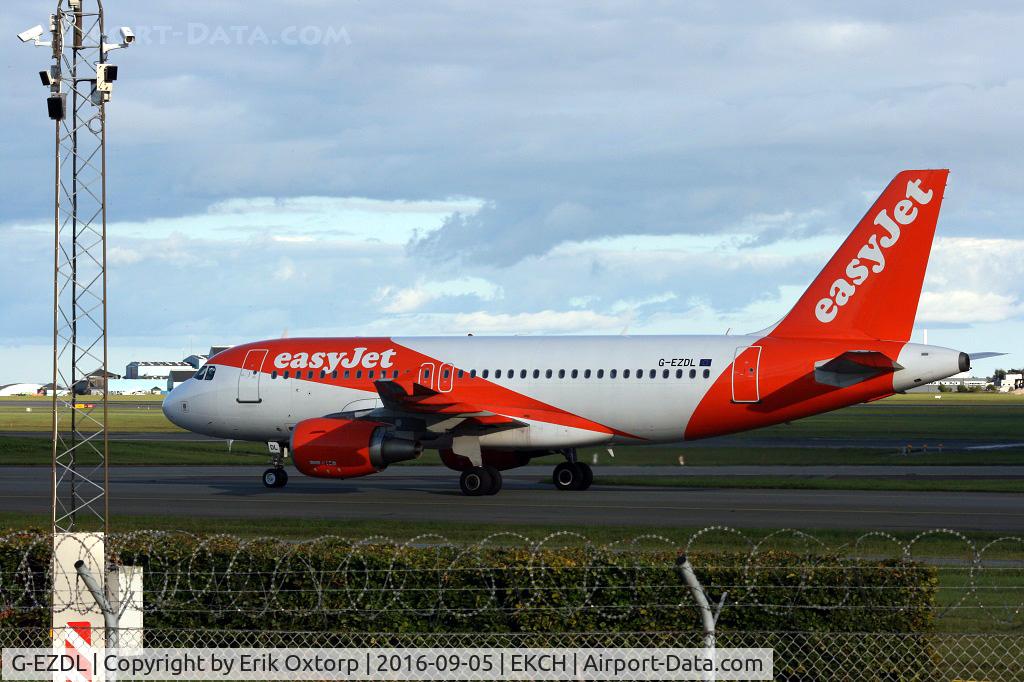 G-EZDL, 2008 Airbus A319-111 C/N 3569, G-EZDL just arrived rw 04L