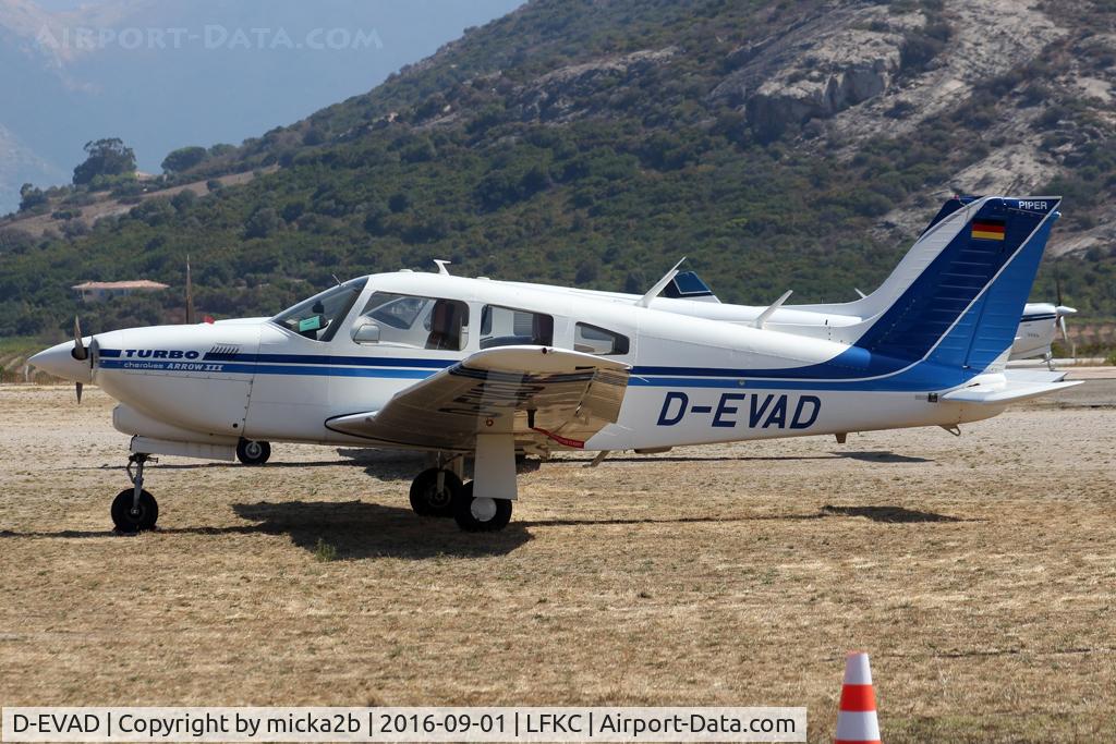 D-EVAD, Piper PA-28R-201T Cherokee Arrow III C/N 28R-7703231, Parked