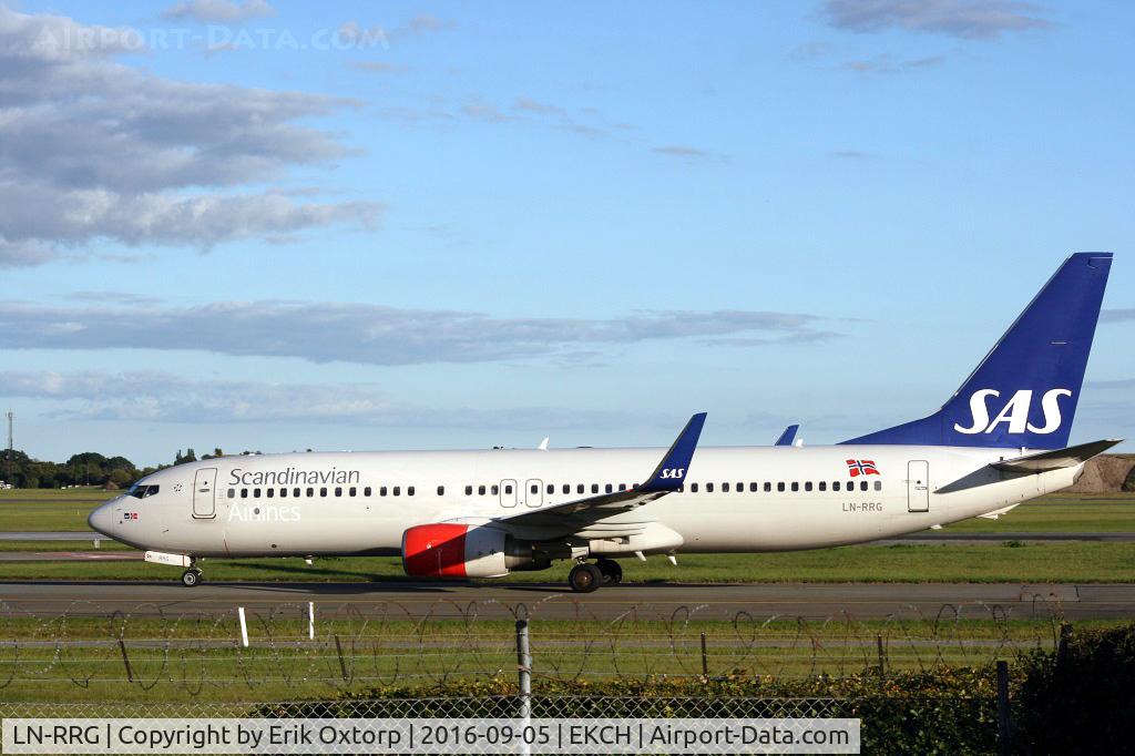 LN-RRG, 2008 Boeing 737-85P C/N 35708, LN-RRG just arrived rw 04L