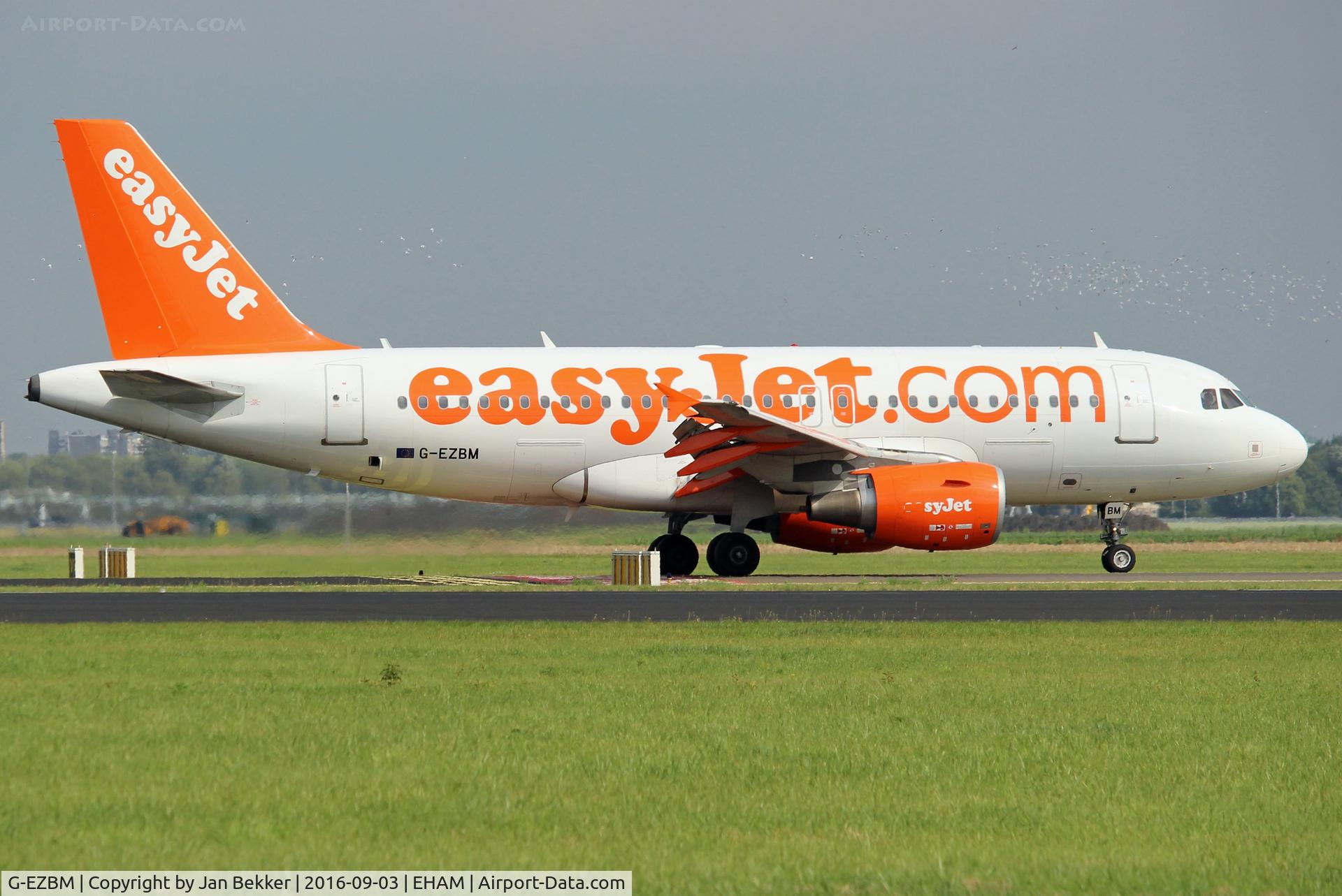 G-EZBM, 2007 Airbus A319-111 C/N 3059, Schiphol, Amsterdam Polderbaan after landing.