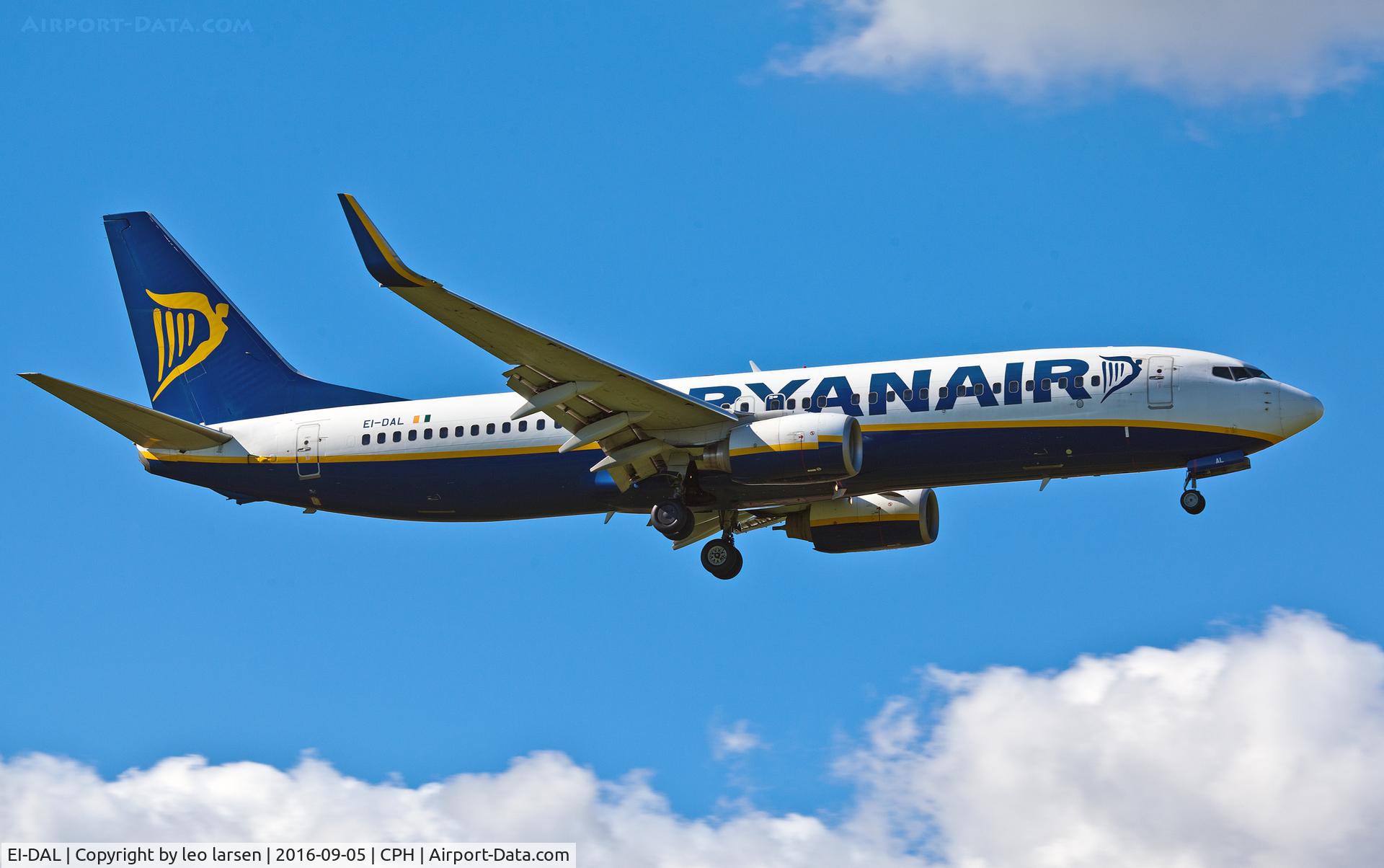 EI-DAL, 2003 Boeing 737-8AS C/N 33718, Copenhagen 5.9.16
