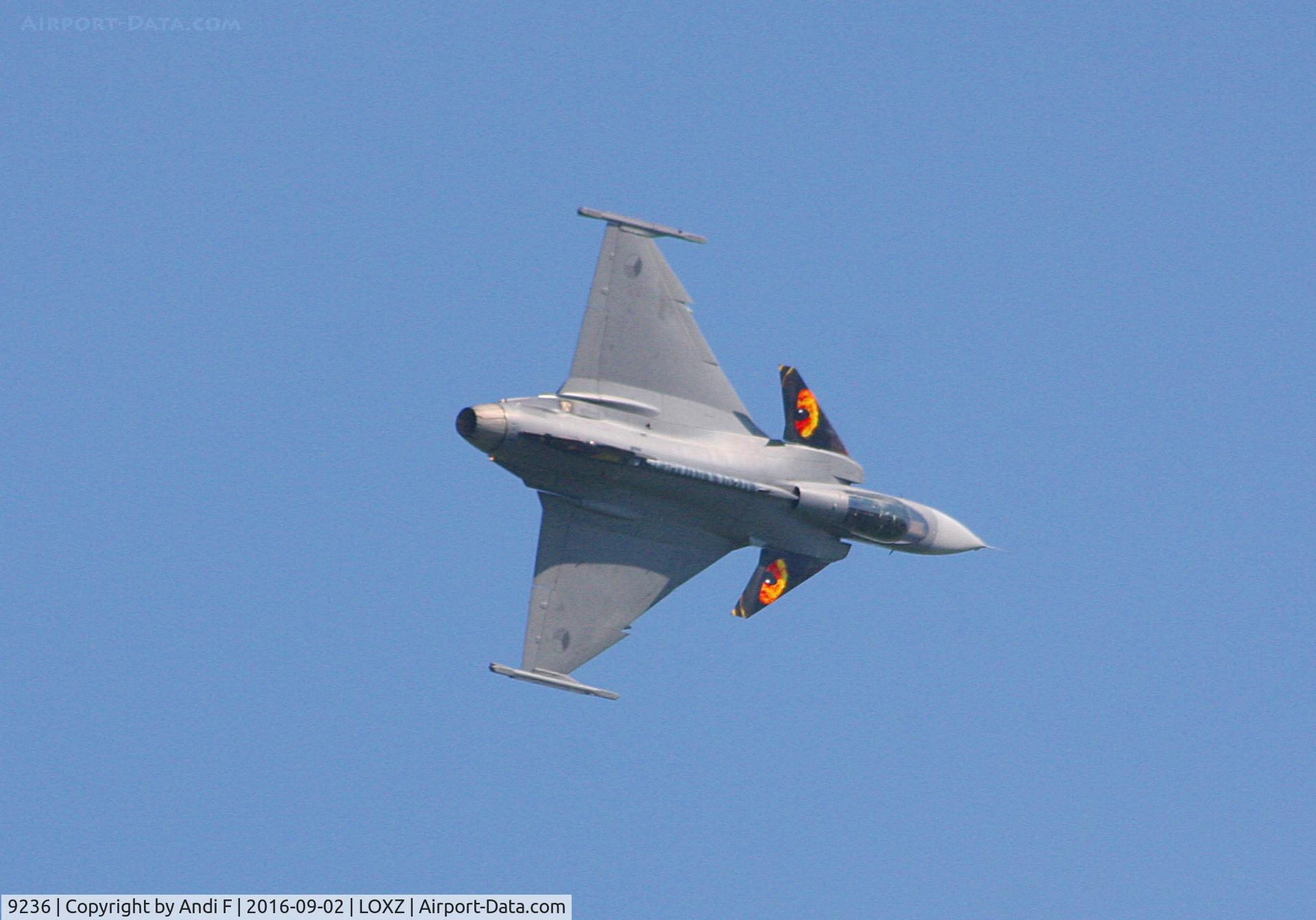 9236, Saab JAS-39C Gripen C/N 39236, Czech Air Force JAS-39C/D Gripen at Airpower 16