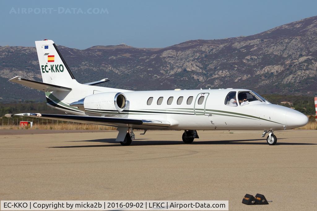 EC-KKO, 2001 Cessna 550 Citation Bravo C/N 550-0992, Taxiing