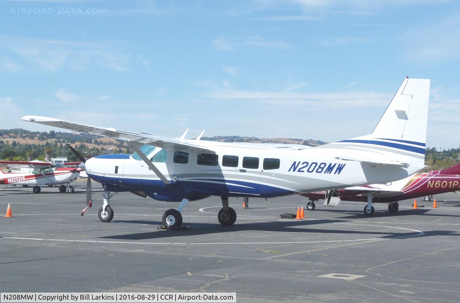 N208MW, Cessna 208 C/N 20800572, Visitor