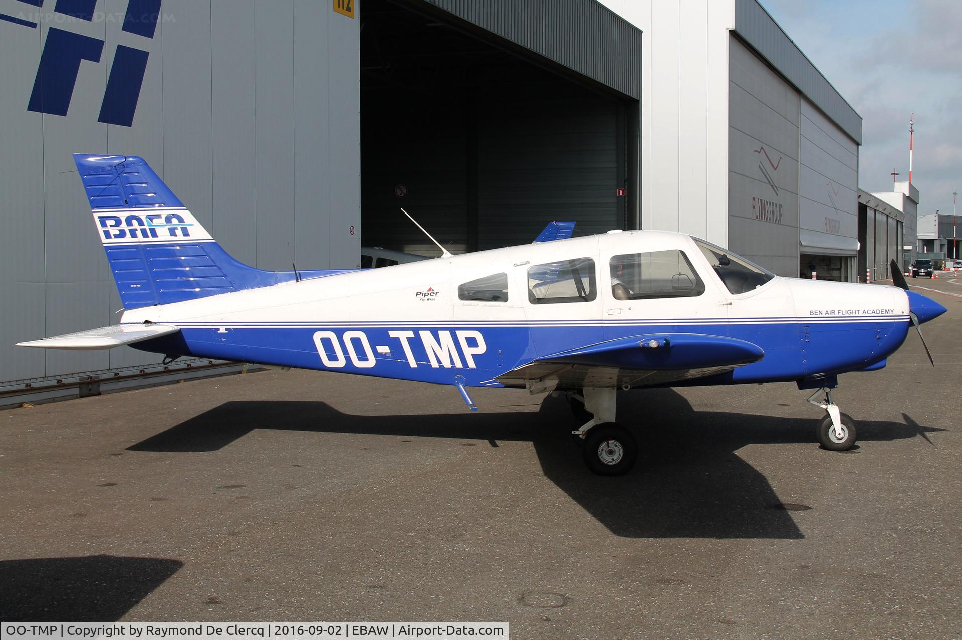 OO-TMP, 2008 Piper PA-28-161 C/N 2842313, In front of the BAFA hangar at Antwerp Airport.