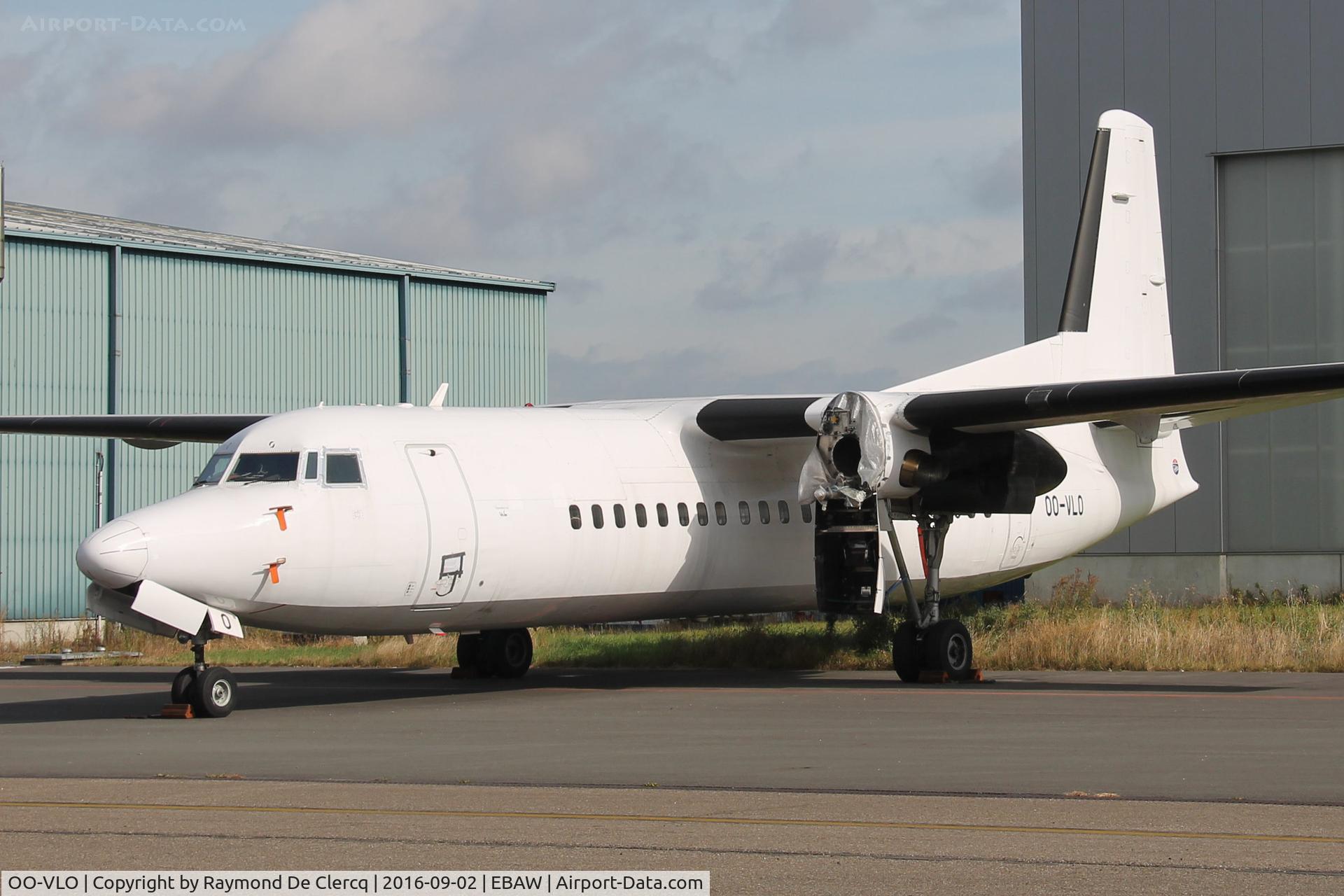 OO-VLO, 1988 Fokker 50 C/N 20127, OO-VLO without engines at Antwerp Airport.