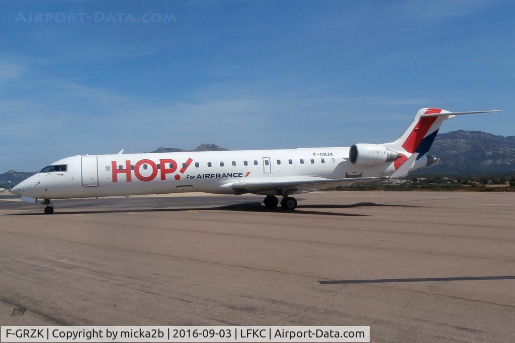 F-GRZK, 2005 Canadair CRJ-702 (CL-600-2C10) Regional Jet C/N 10198, Parked