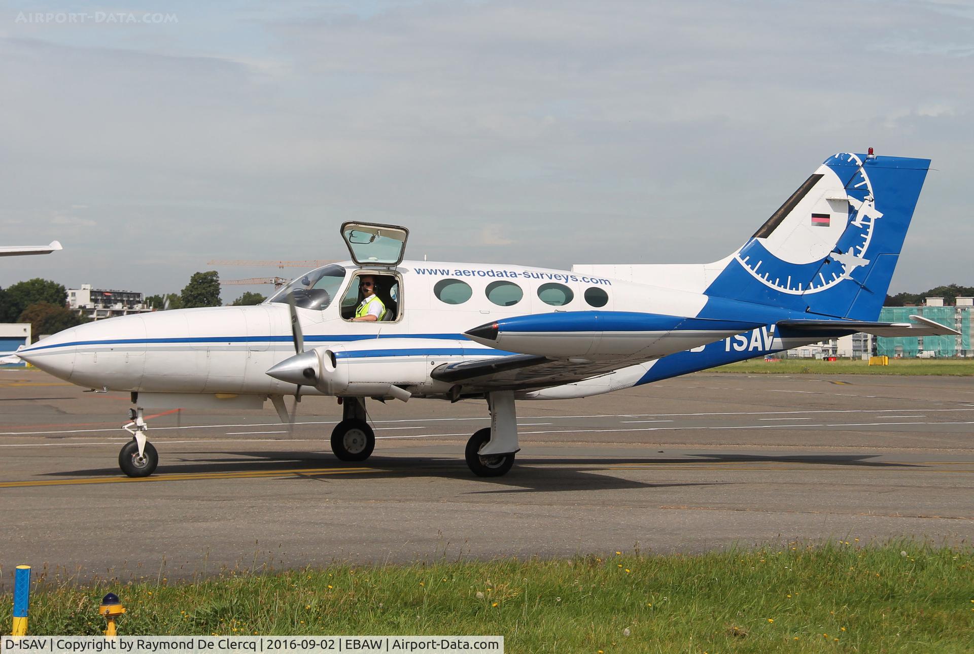 D-ISAV, 1971 Cessna 402B Businessliner C/N 402B0201, Aerdata-Surveys at Antwerp Airport.