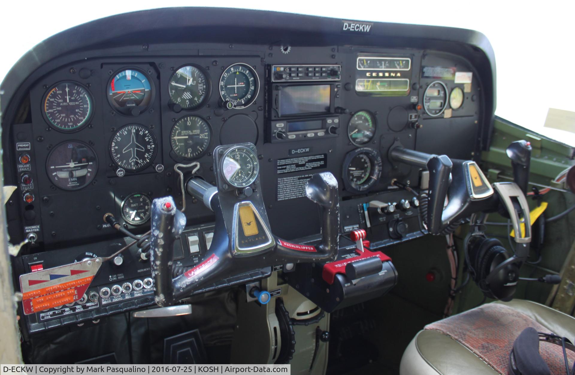 D-ECKW, Cessna 182N Skylane C/N 18260439, Cessna 182N