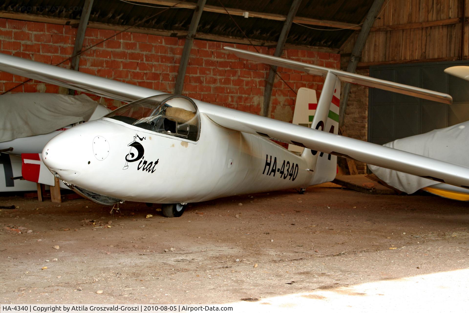 HA-4340, 1975 PZL-Bielsko SZD-30 Pirat C/N S-05.40, Kenderes Airfield, Hungary