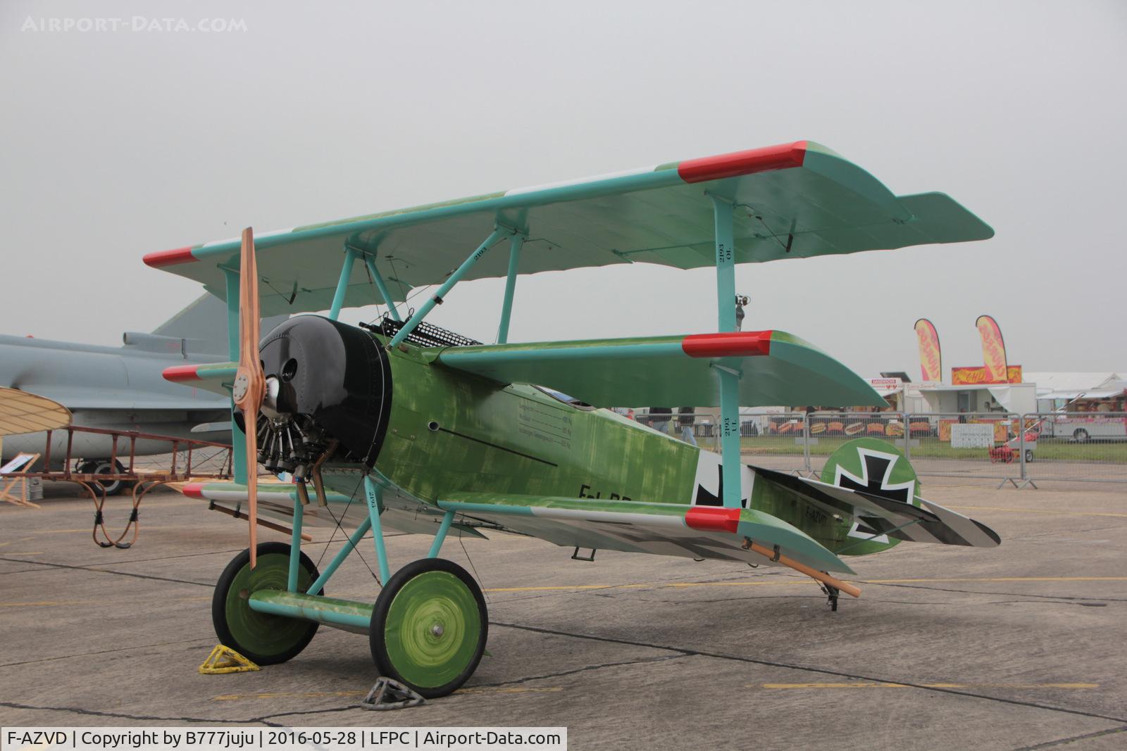 F-AZVD, Fokker Dr-1 Replica C/N 01-CP, at Creil