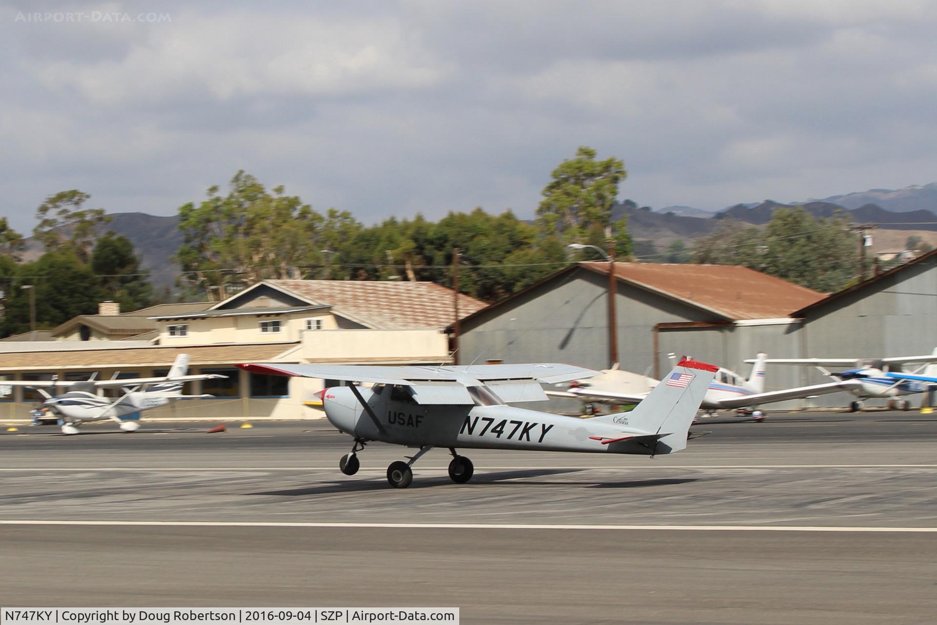 N747KY, 1970 Cessna 150K C/N 150-71860, 1970 Cessna 150K, Continental O-200 100 Hp, landing Rwy 22