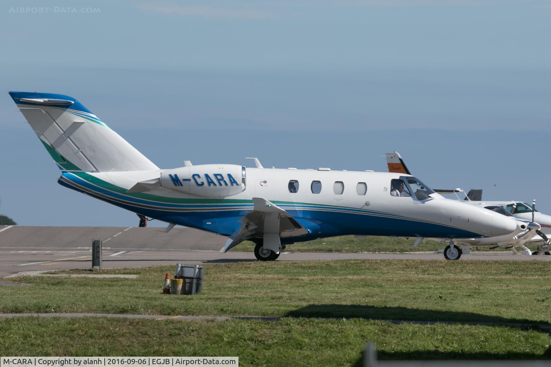M-CARA, 2014 Cessna 525 Citation M2 C/N 525-0859, Taxying to ASG
