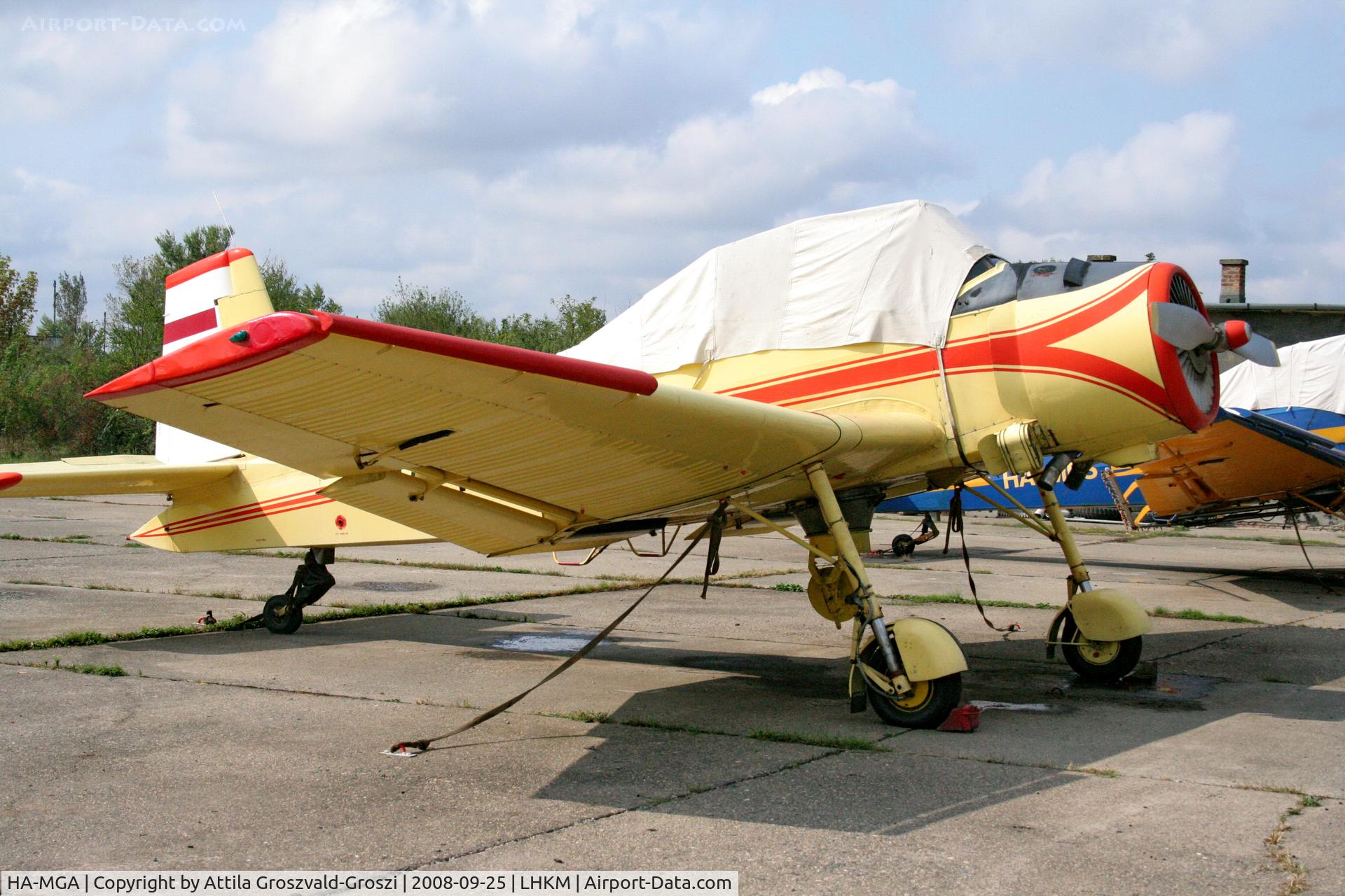 HA-MGA, 1969 Let Z-37A Cmelak C/N 10-03, Kunmadaras Airport, Hungary
