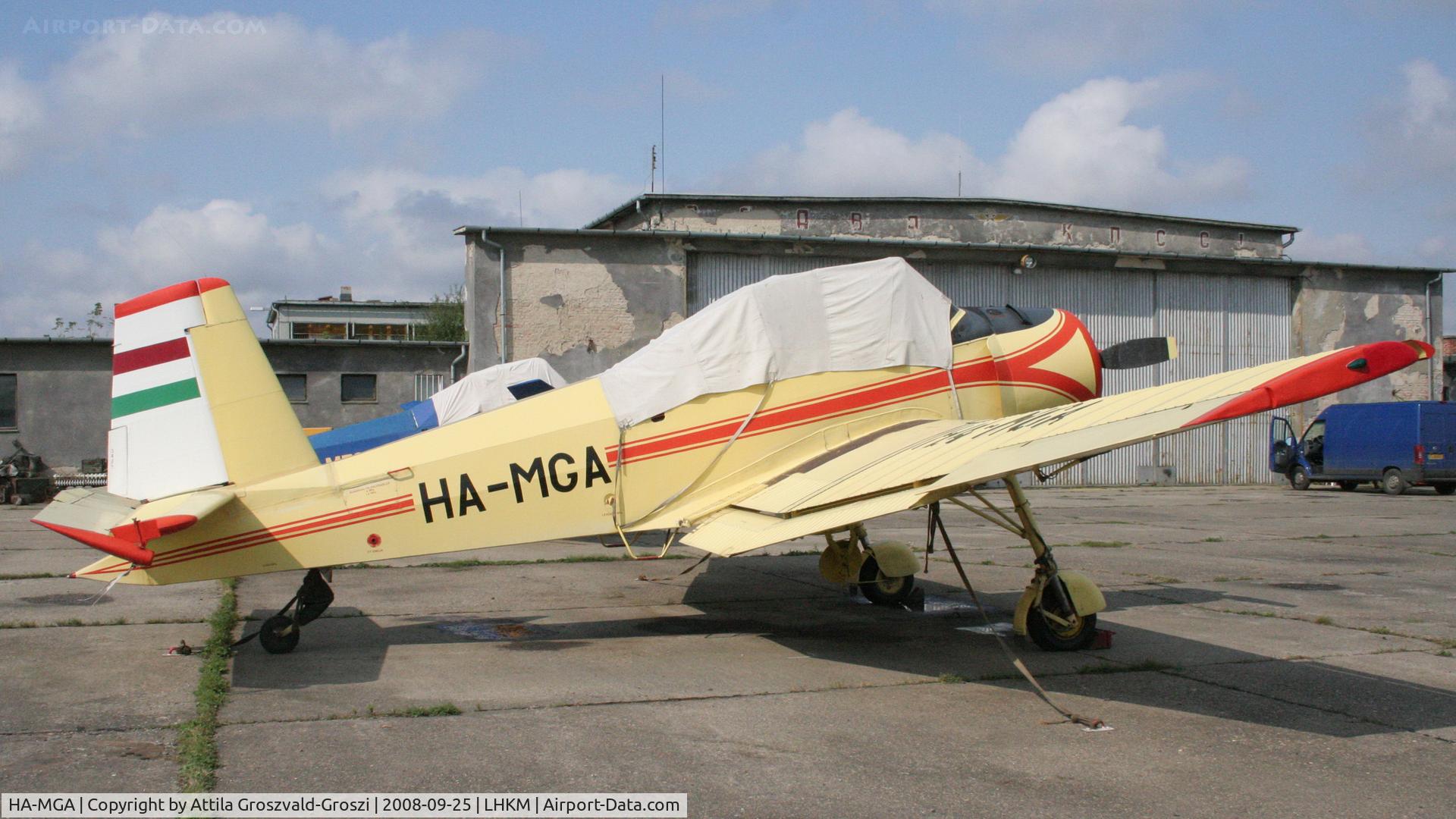 HA-MGA, 1969 Let Z-37A Cmelak C/N 10-03, Kunmadaras Airport, Hungary