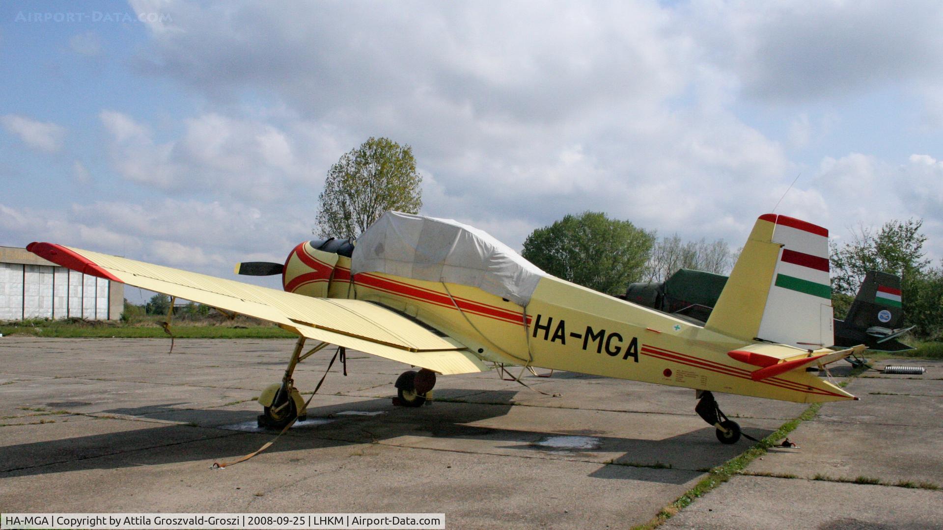 HA-MGA, 1969 Let Z-37A Cmelak C/N 10-03, Kunmadaras Airport, Hungary