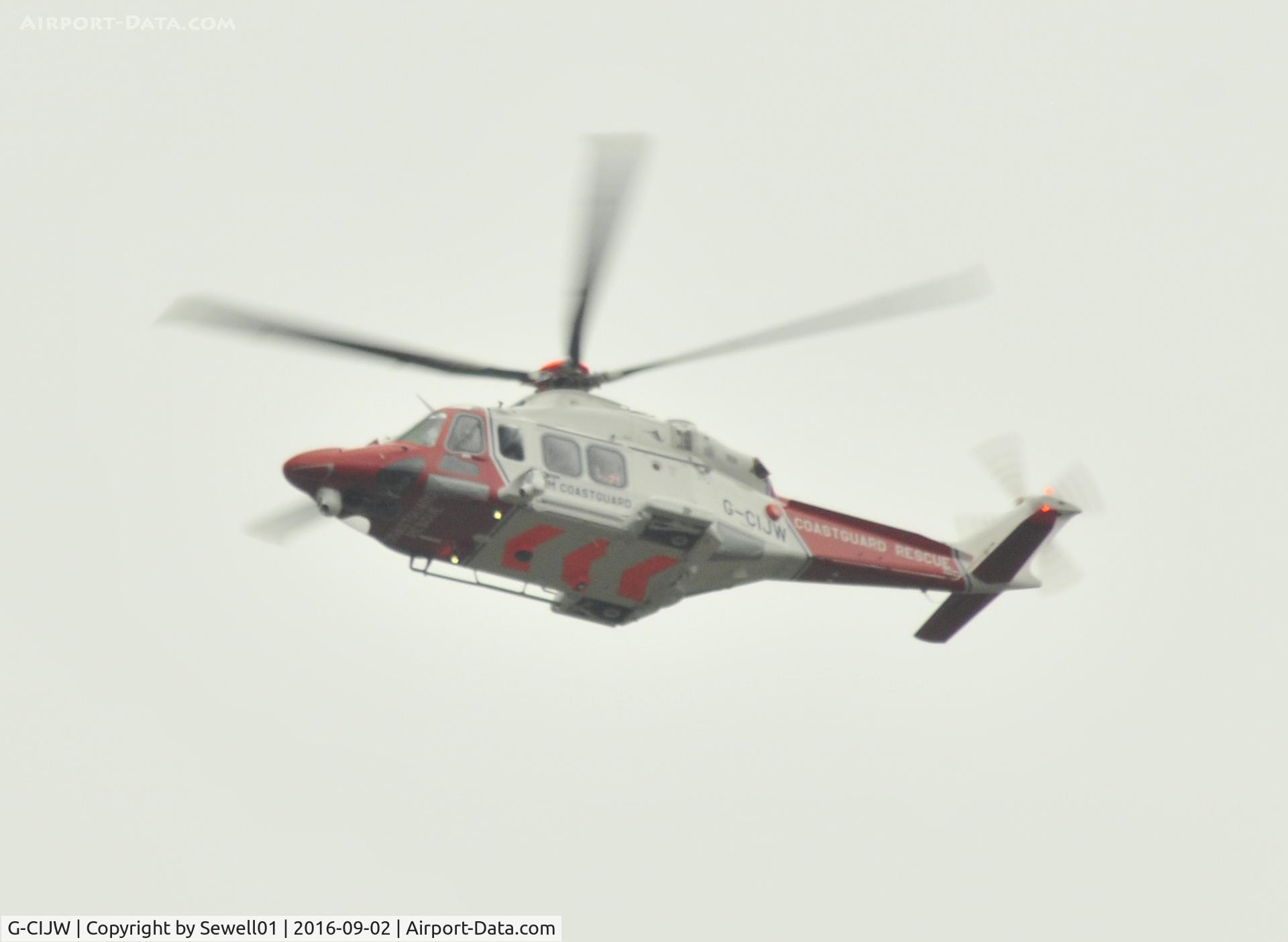 G-CIJW, 2014 AgustaWestland AW-139 C/N 31571, Overhead