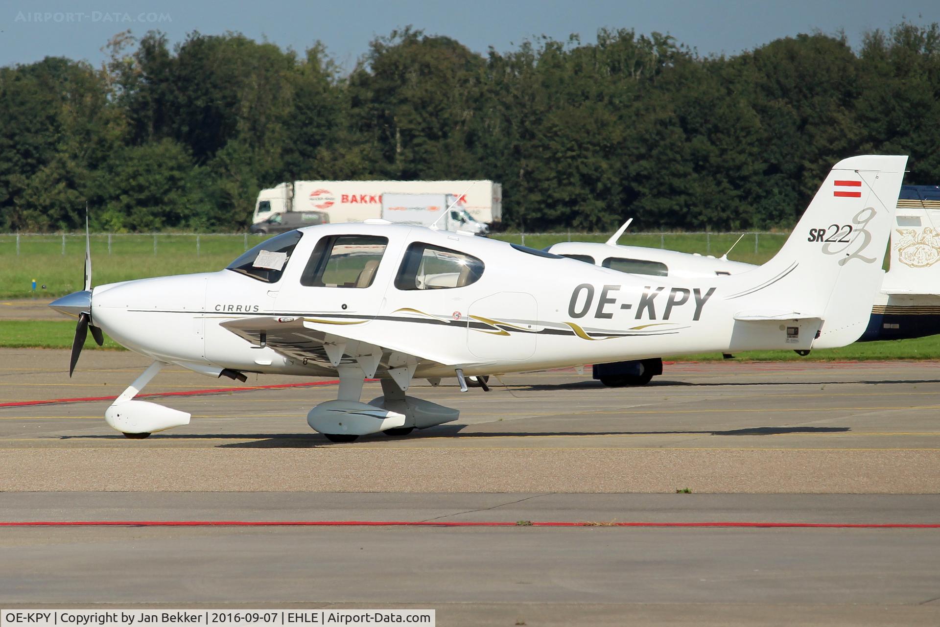 OE-KPY, 2005 Cirrus SR22 G2 C/N 1254, Lelystad Airport
